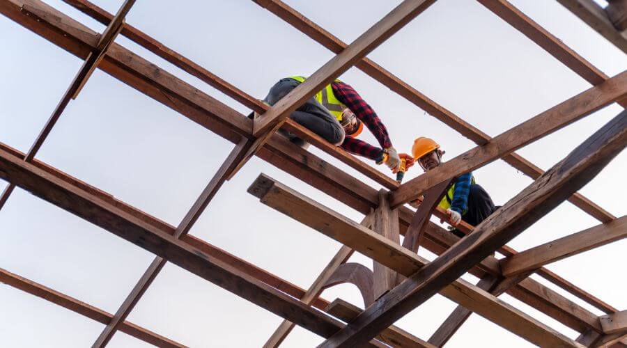 Professional gutter cleaning services in Medina, WA